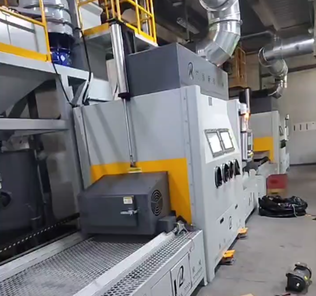 迪庆抛丸机 vs 喷砂机:工业清理该怎么选?