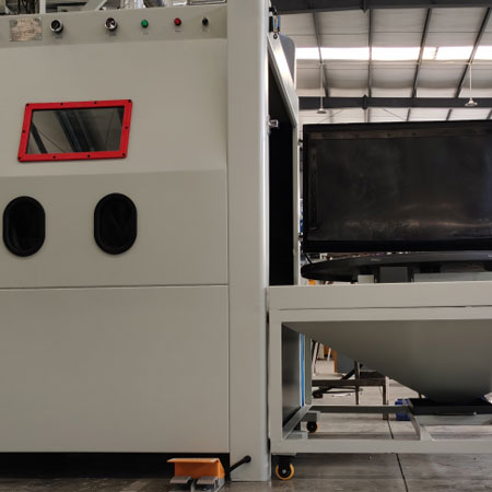 迪庆无尘喷砂机半自动模具喷砂机